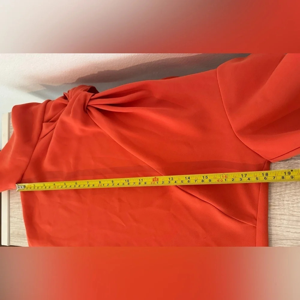 Amanda Uprichard Red Orange Short Sleeve Top Twist Neckline Office Size Small - Picture 3 of 7